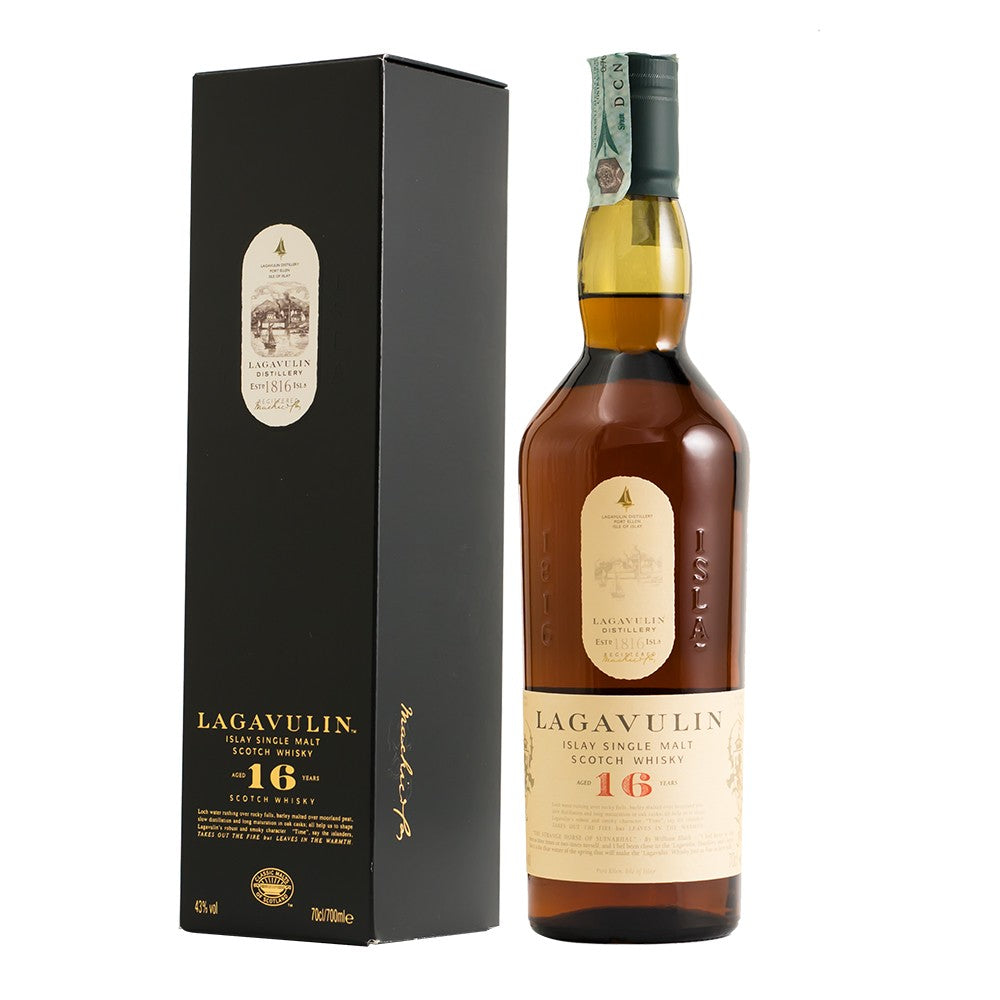 Lagavulin- Islay Single Malt Scotch Whisky Aged 16 Years (con astuccio)  70 cl